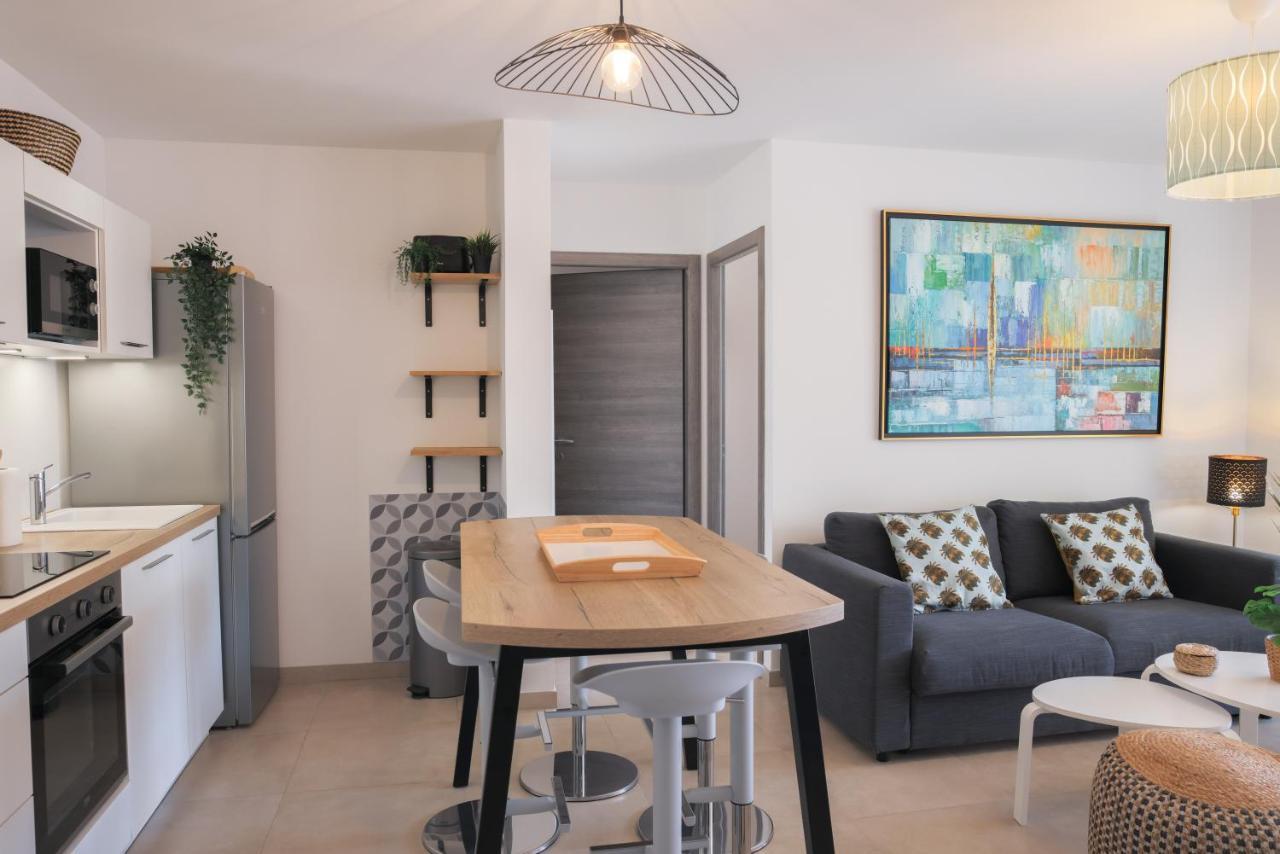 Appartement La Balagne , Bord De Mer, Grande Terrasse, Sant'Ambroggio Lumio  Exterior photo
